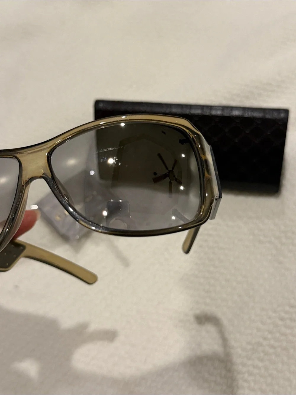 Gucci Brown Gradient Lens Oversized Sunglasses with Logo Case